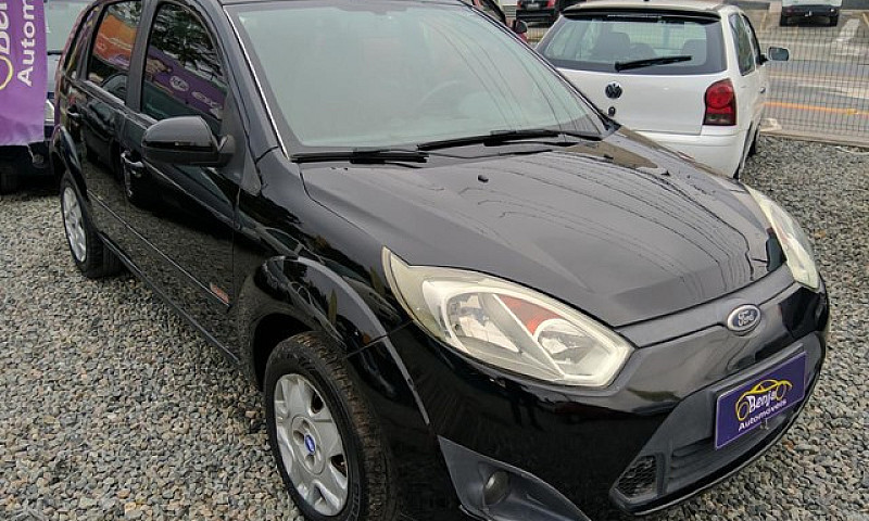 Ford Fiesta 1.6 2013...