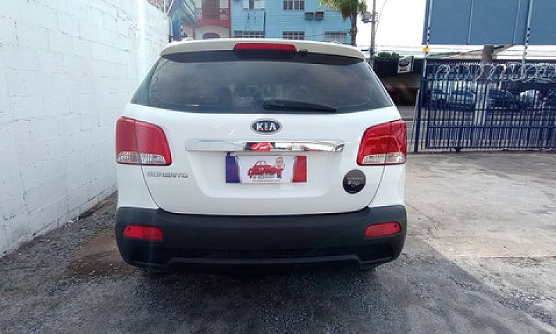 Sorento 2.4 2013 4X2...