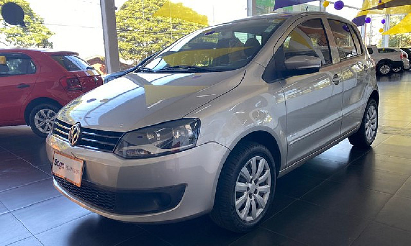Volkswagen Fox 1.6 V...