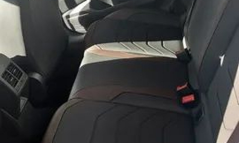 Highline 200 Tsi 1.0...
