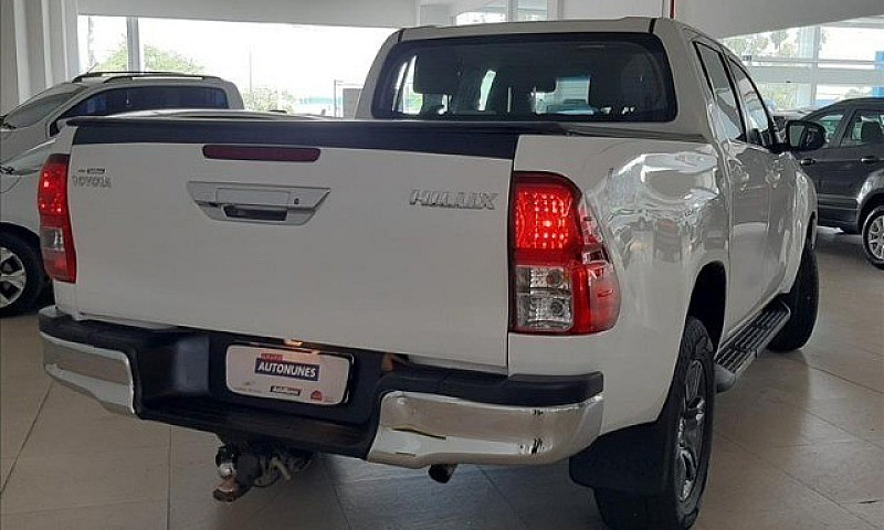 Toyota Hilux 2021 Sr...