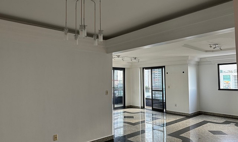 Montpllier Apartamen...