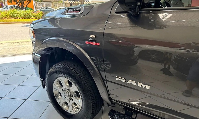 Ram 2500 2020 Apenas...