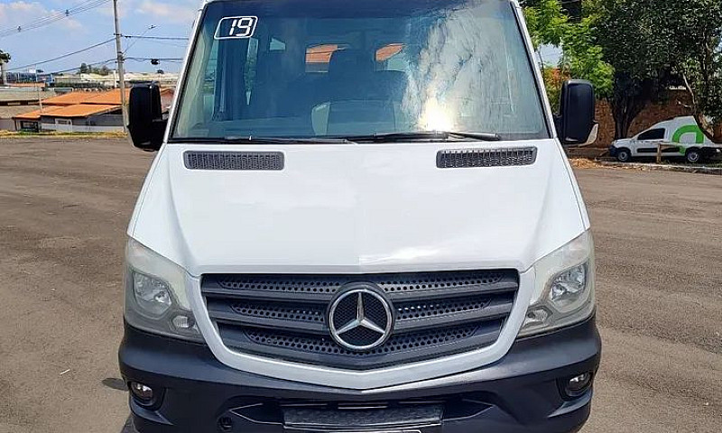 Mercedes-Benz Sprint...