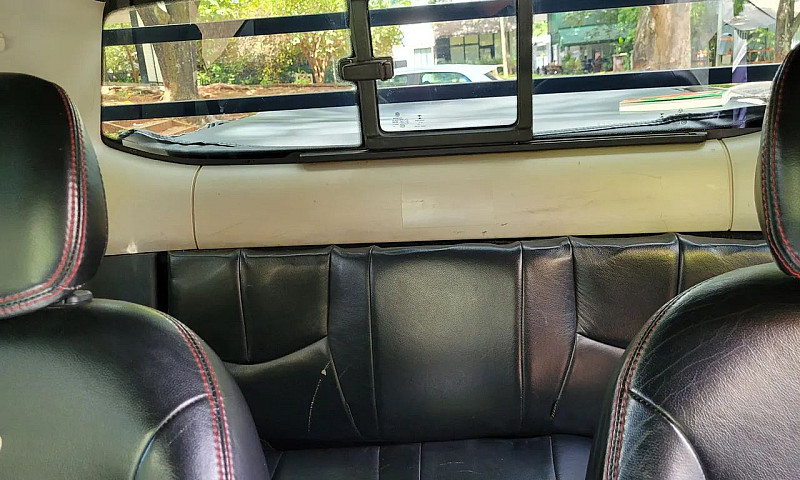Volkswagen Saveiro 1...