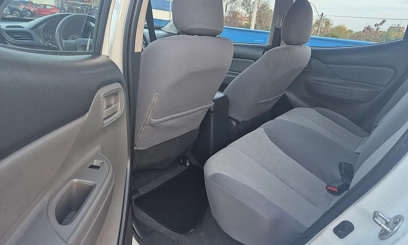 L200 Triton Sport Gl...
