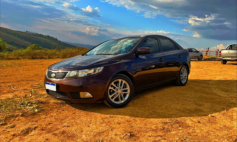 Kia Motors Cerato 1....