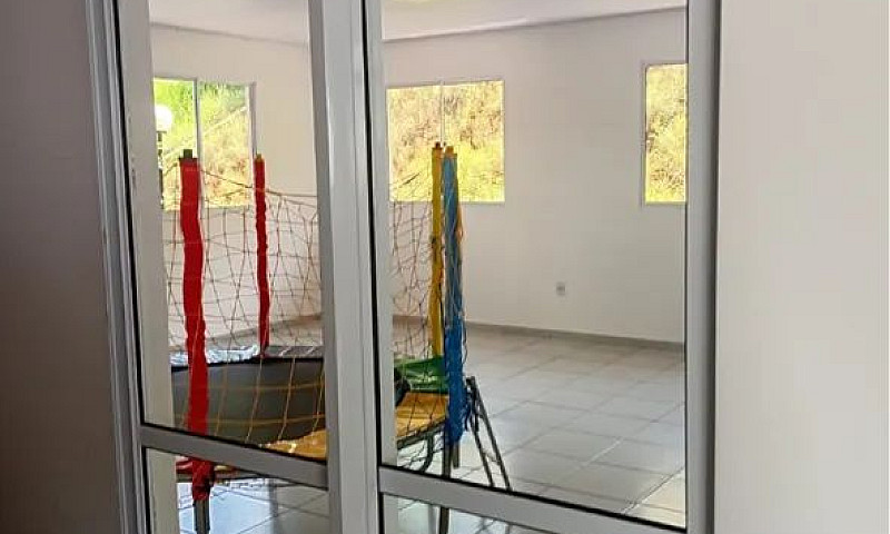 Apartamento Com Água...