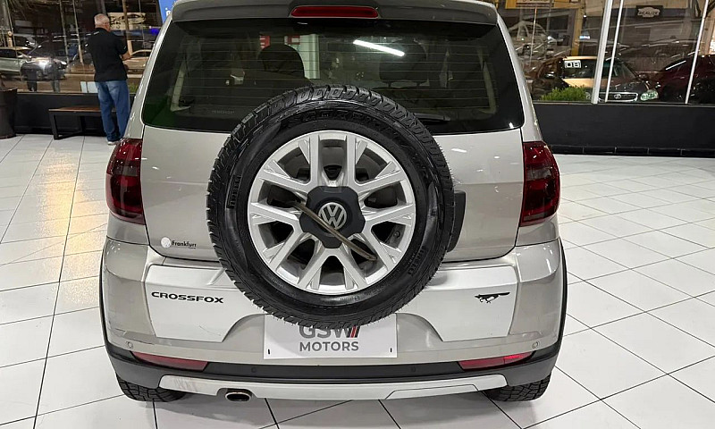 Volkswagen Crossfox ...