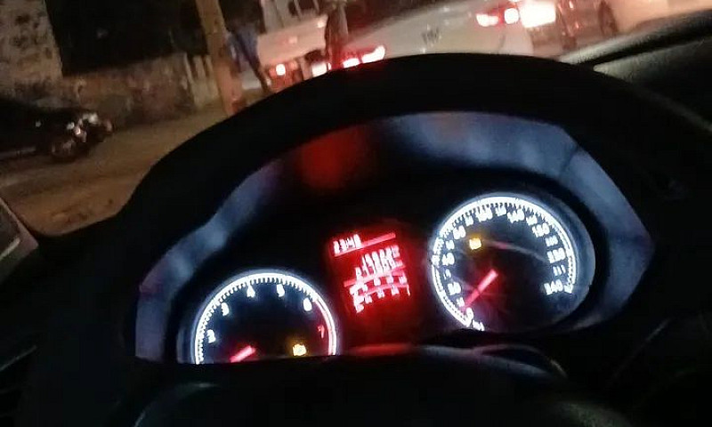 Volkswagen Gol Geraç...