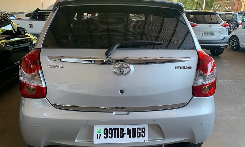 Toyota Etios Platinu...