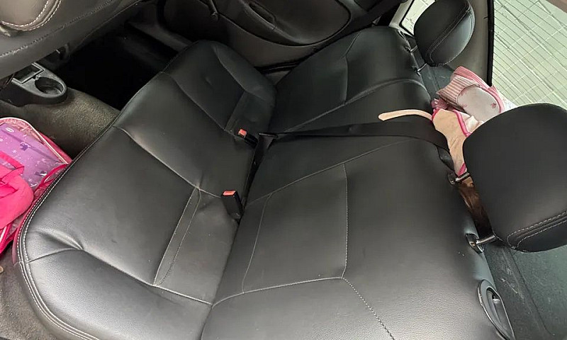 Chevrolet Corsa Sed....