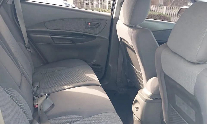 Hyundai Tucson 2.0 1...