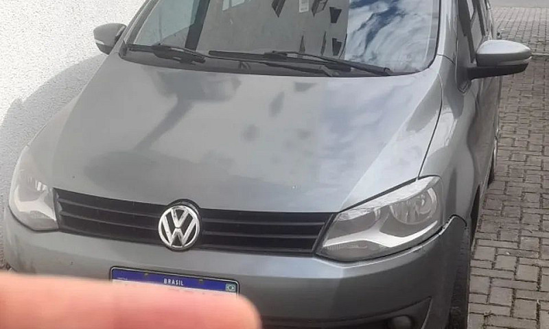Volkswagen Fox 1.6 M...