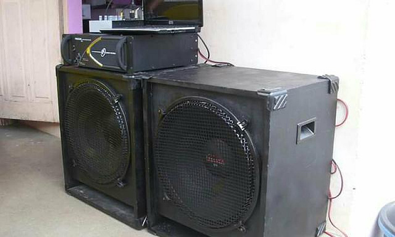 2 Caixas De Som De 1...