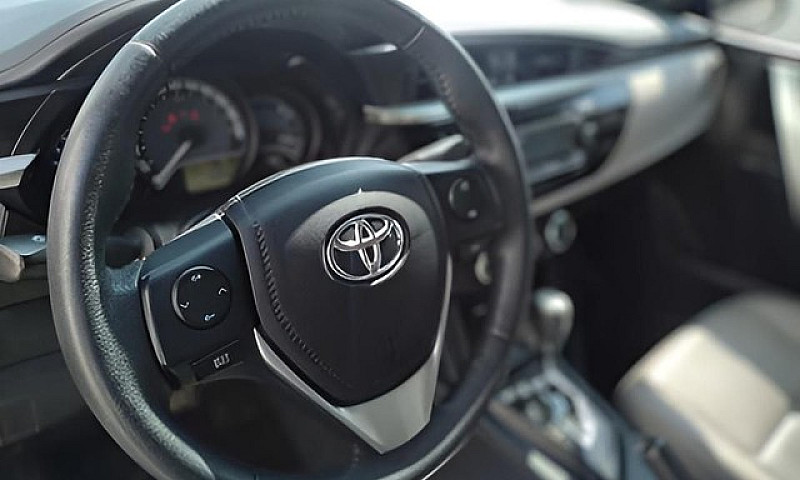 Corolla 2016 Prata...