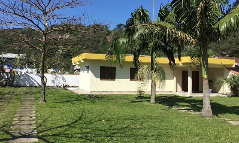 Casa Pinheira 10 Pes...