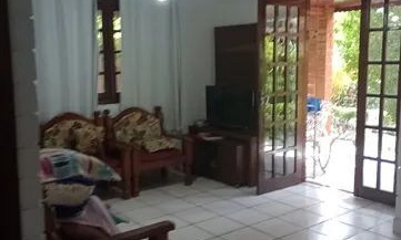 Casa Em Condomínio F...