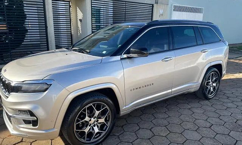 Jeep Commander Overl...