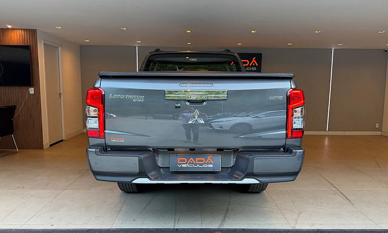 Mitsubishi L200 Trit...