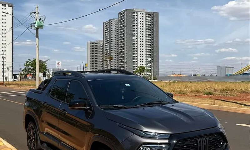 Fiat Toro Volcano 1....