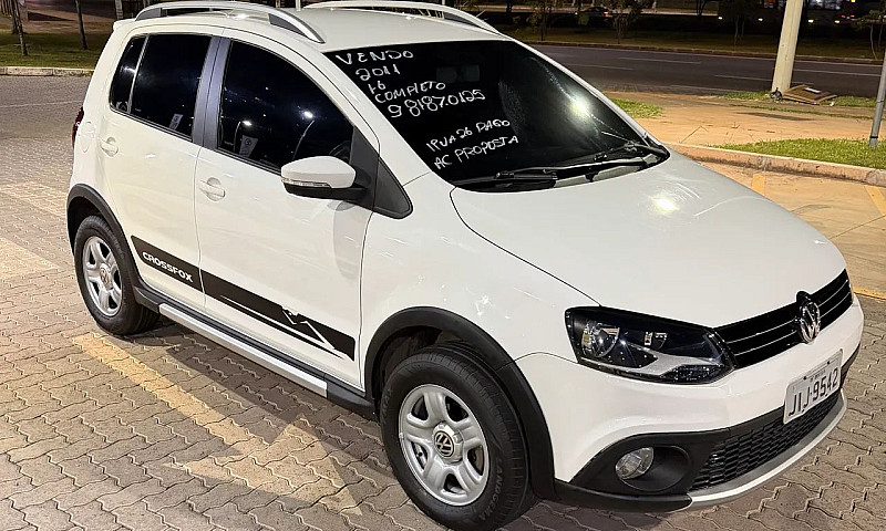 Volkswagen Crossfox ...