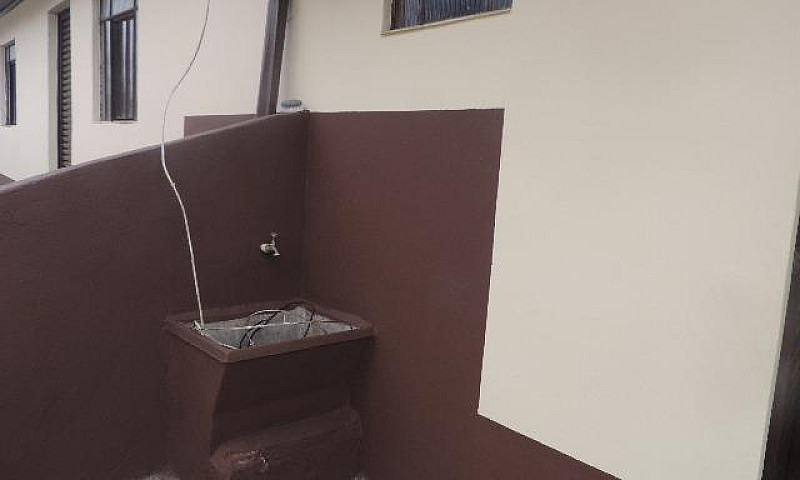 Casa No Capão Raso...