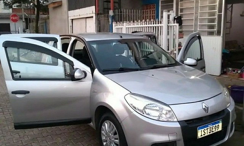Vendo Sandero 2011 E...