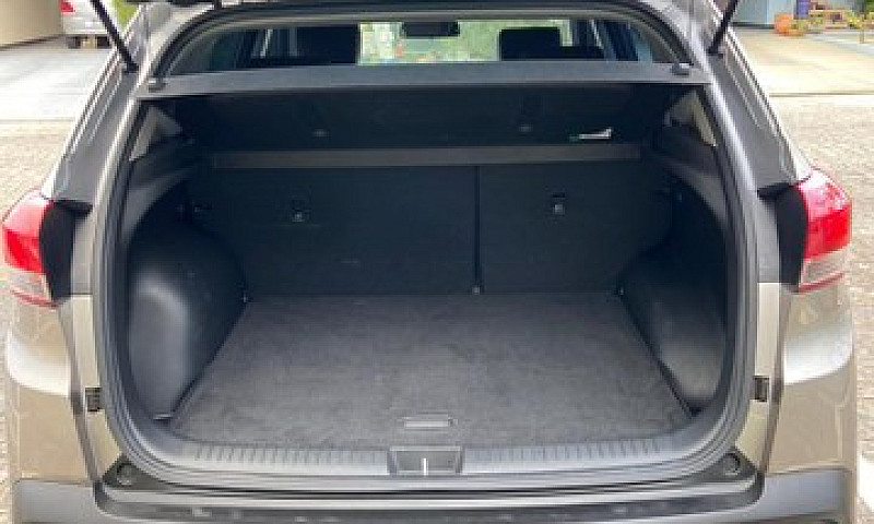 Creta 1.6 Pulse Plus...