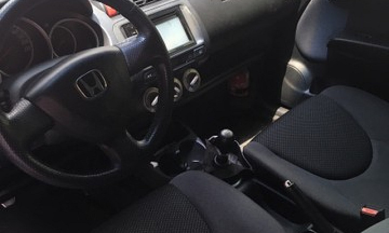 Honda Fit ...