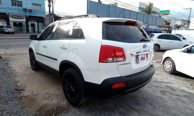 Sorento 2.4 2013 4X2...