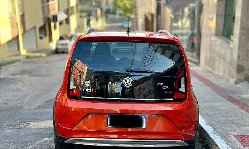 Up Cross 1.0 Tsi Tot...