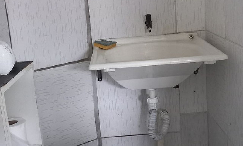 Kitnet Próximo Da Pr...