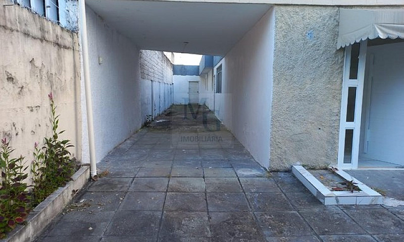 Casa Em Massangana...