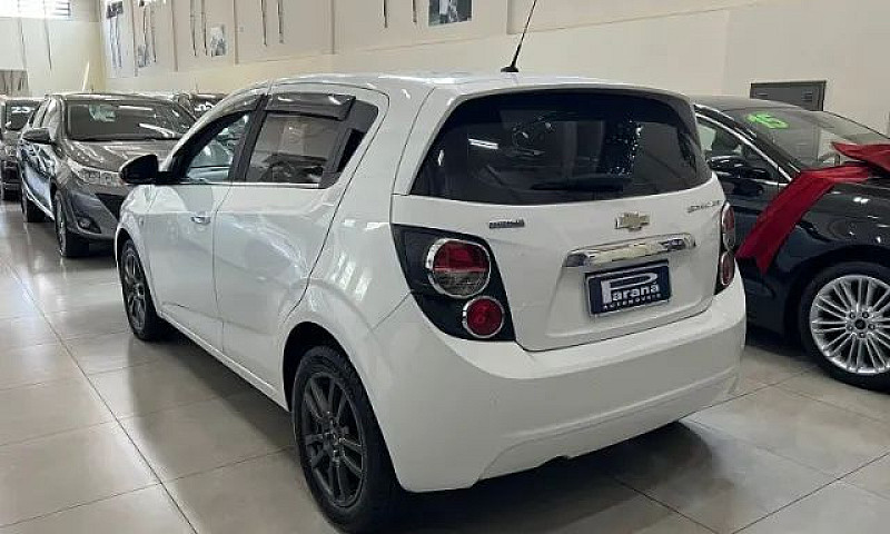 Chevrolet Sonic Hb L...