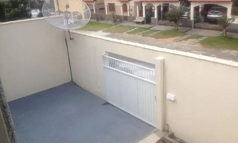 Alugo Imóvel Amplo E...