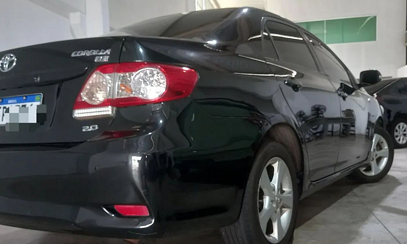 Toyota Corolla Xei 2...