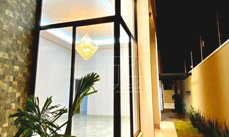 Casa Com 3 Dormitóri...