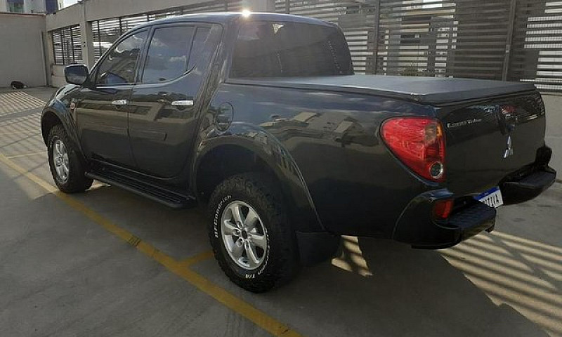 Mitsubishi L200 Trit...