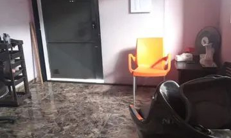Sobrado À Venda Em C...