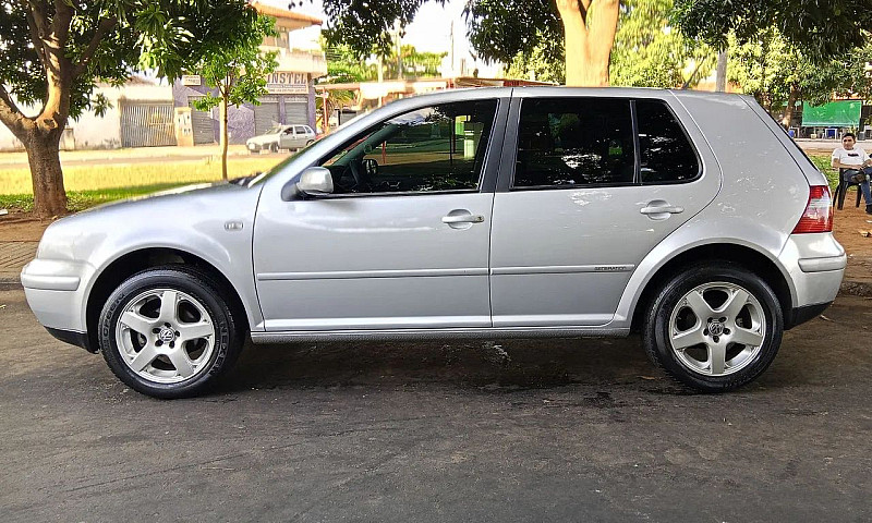 Volkswagen Golf 1.6 ...