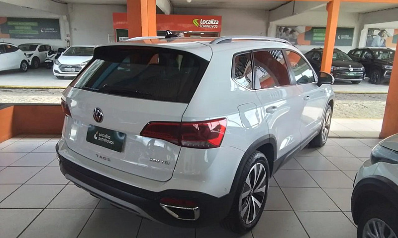 Volkswagen Taos High...