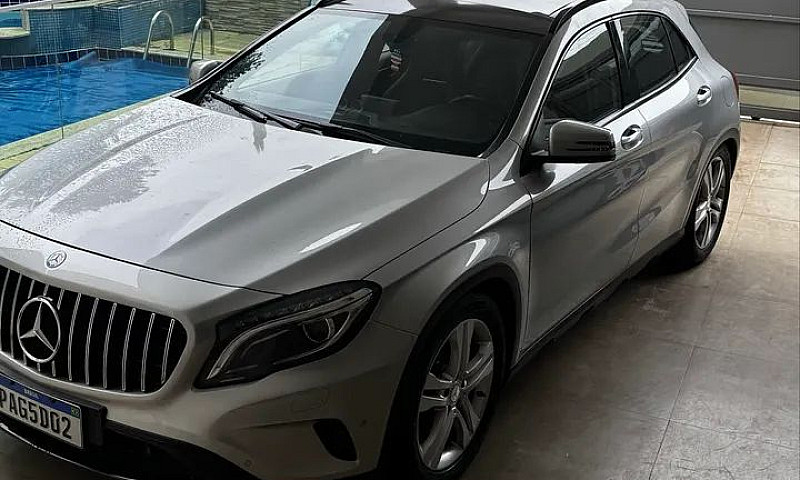 Mercedes-Benz Gla 20...