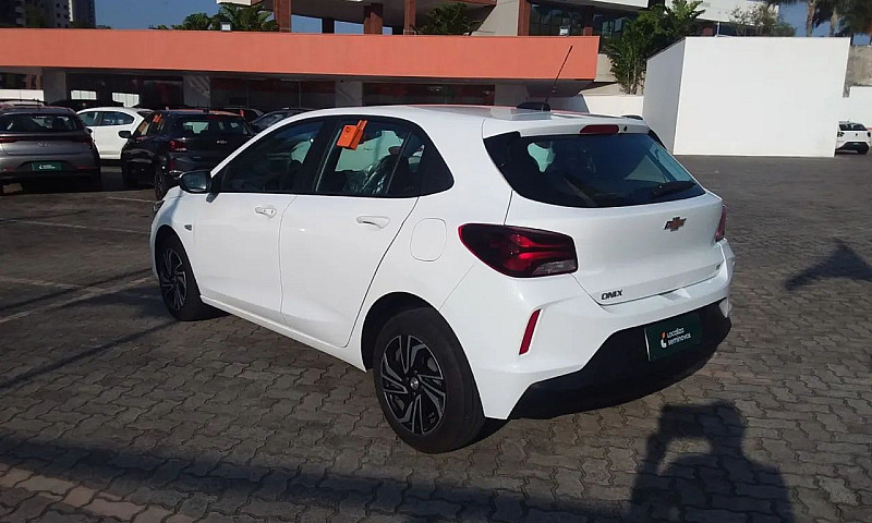 Chevrolet Onix Hatch...