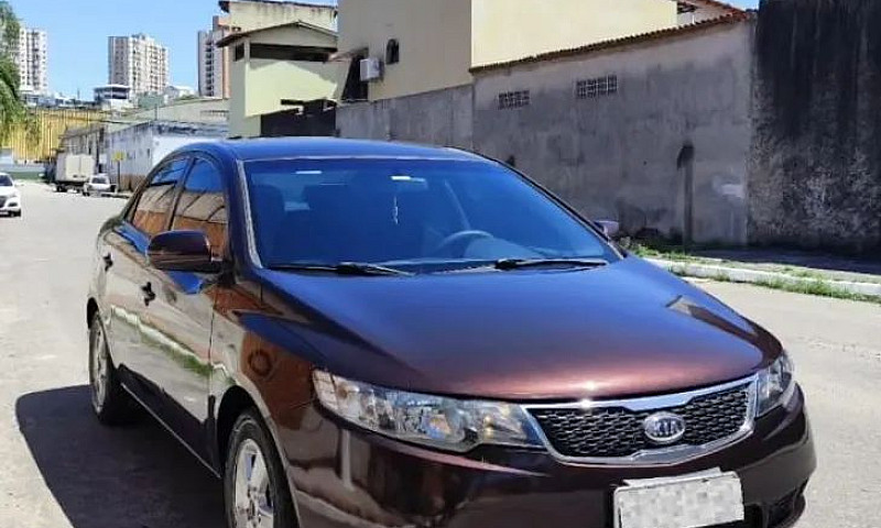 Kia Motors Cerato 1....