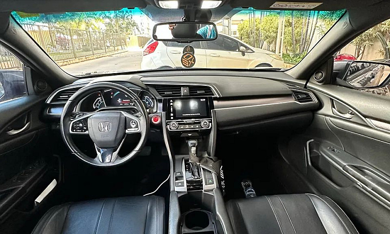 Honda Civic Sedan To...