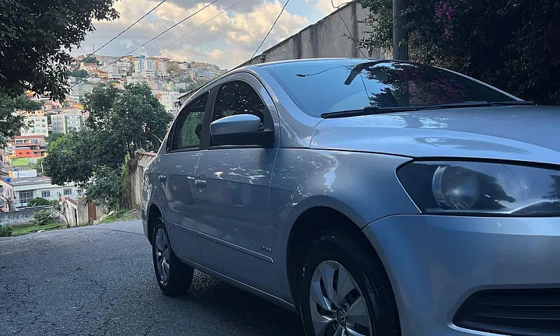 Volkswagen Voyage 1....