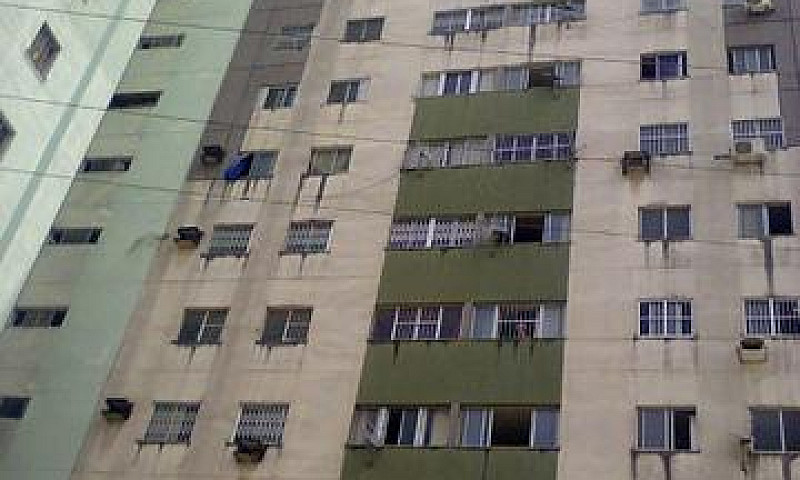 Brotas, Dois Quartos...