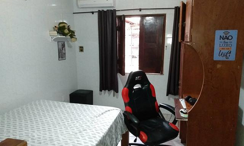 Casa No Conjunto Ala...