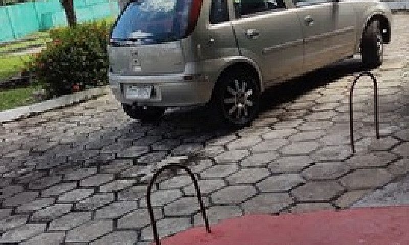 Corsa Maxx ...